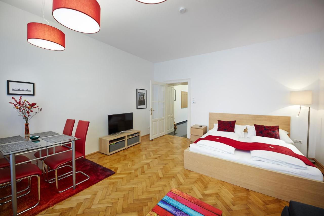 Stadthalle - Familycityapartment Vídeň Exteriér fotografie